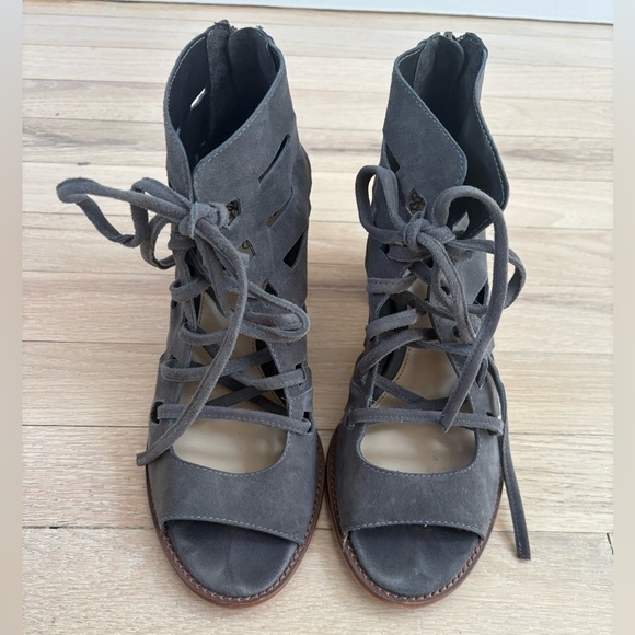 Vince Camuto Shoes - Vince Camuto Gray Lace-Up Boots with Criss-Cross Laces